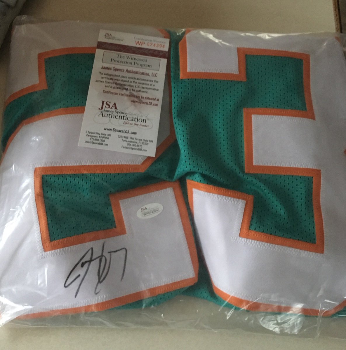 T_Riggs24's tweet photo. S/O to @SCCTradingCards for the Jay Ajayi jersey!!! https://t.co/wbHXW5Cjbj