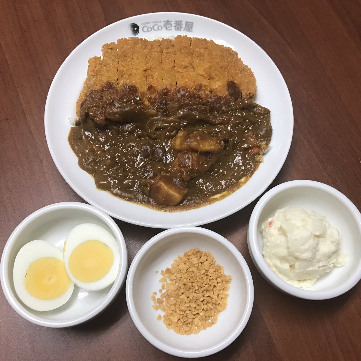 ট ইট র カレーハウスcoco壱番屋春日井町屋店 濃厚甘くて辛いカレーのハーフサイズに ビーフカツ ヤサイ ゆでたまご ガーリック ポテトのトッピングでーす ガーリック大好き お腹苦しい ココイチ Coco壱番屋 カレーハウスcoco壱番屋春日井町屋店