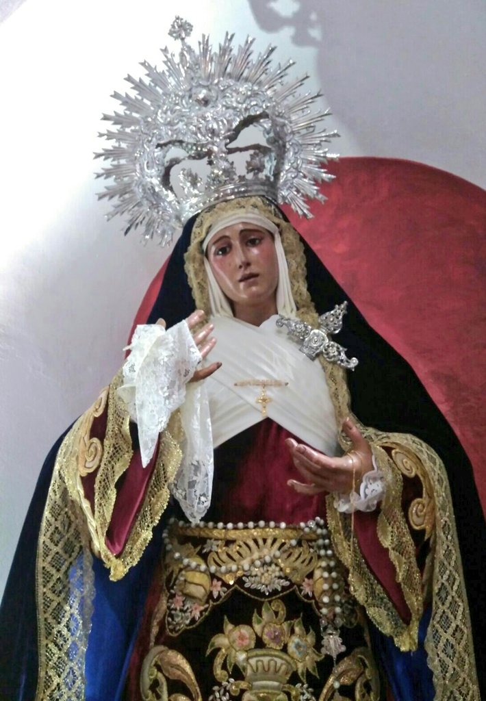HdadVeraCruzDH's tweet photo. "Dios os salve, María, Madre de Dios. En Vos está y estuvo todo la plenitud de la gracia y todo bien" S. Francisco de Asís. Feliz Jueves. https://t.co/pahjxKY0Kw