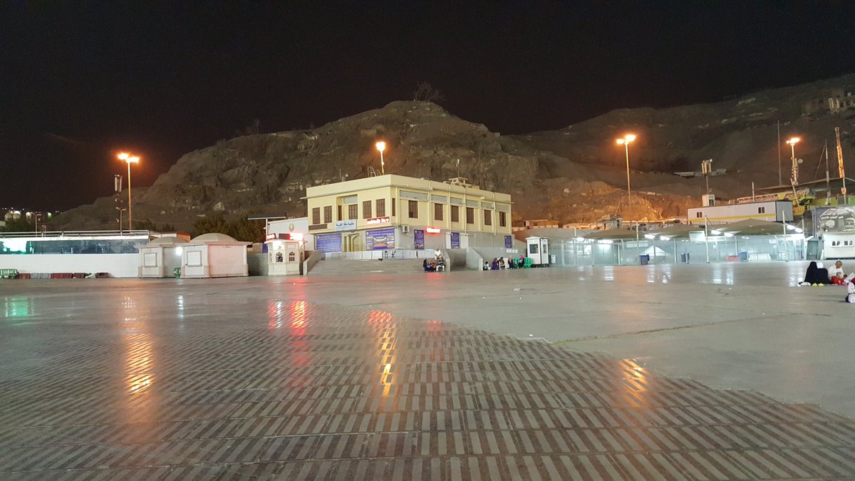 Eflatun Can Tortop on Twitter "Arkamızdaki sarı bina peygamber