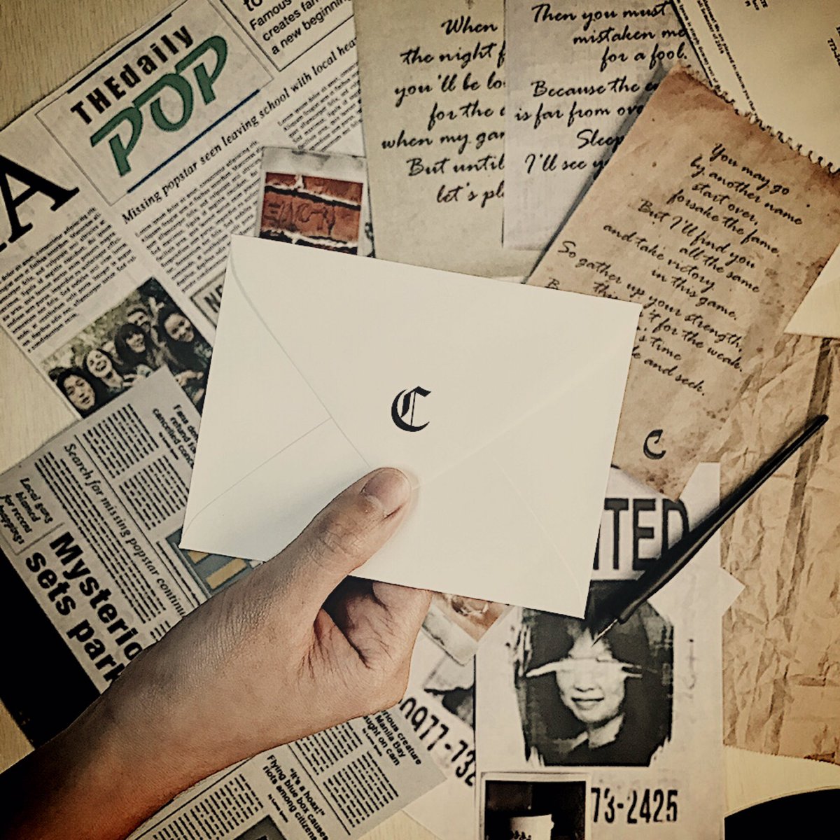 PopFictionBooks's tweet photo. Tonight I write to my crime conspirators, a letter of thanks for being Cloak collaborators. ✍🏻C #CloakReturns #NowYouCMe https://t.co/xqqnTxzZlG