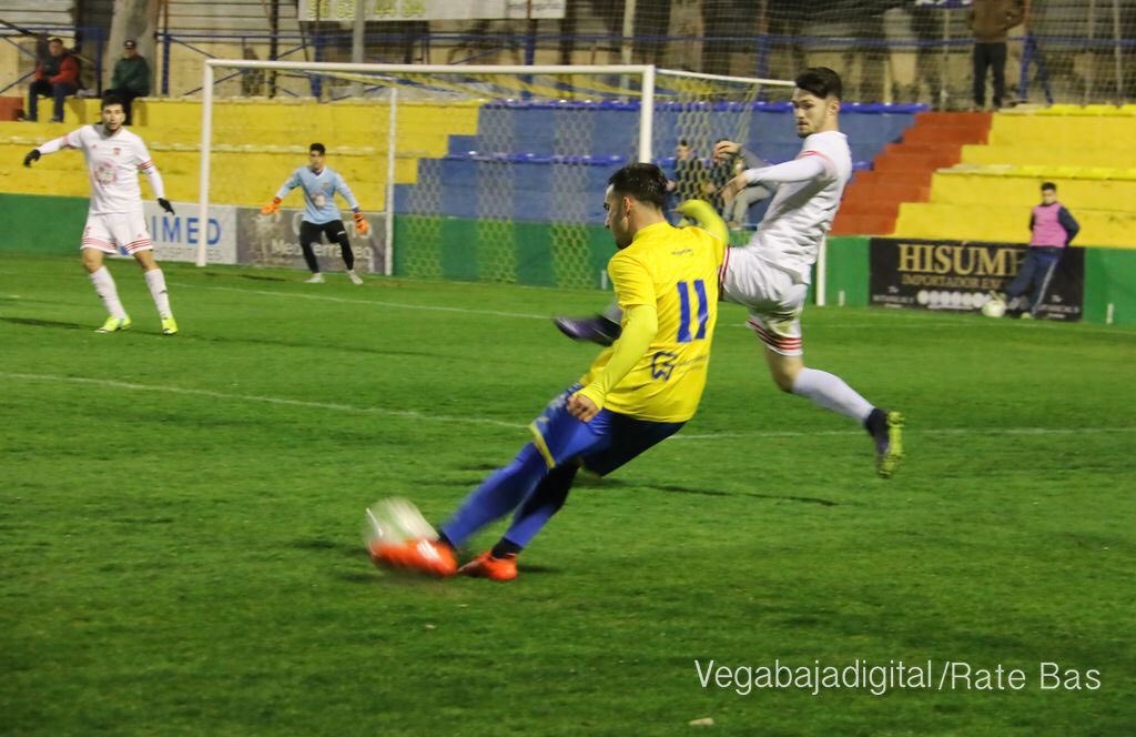 OrihuelacfNOofi's tweet photo. @prudensaez14 golpea el esferico https://t.co/rqm8ysKeOD