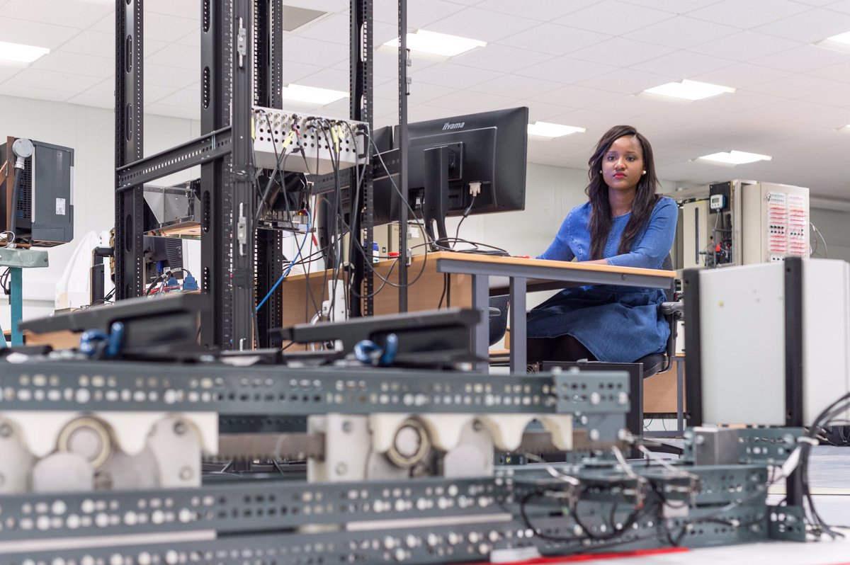 DrKaitu's tweet photo. #IAmAnEngineer photoshoot with my PhD lab demonstrator👷🏾♀️#NotJustForBoys #9PercentIsNotEnough #BlackFemaleEngineer https://t.co/n0lsdcBSOS