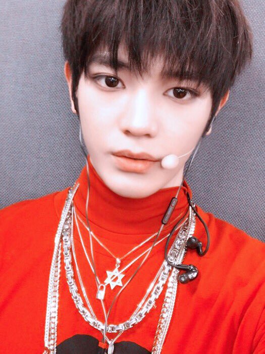 TAEYONG_TH's tweet photo. [OFFICIAL] 170126 #NCT Vyrl Update #NCT127 #TAEYONG #JOHNNY #YUTA 
https://t.co/H8hVPM1Khy https://t.co/8MhZcRGC6O