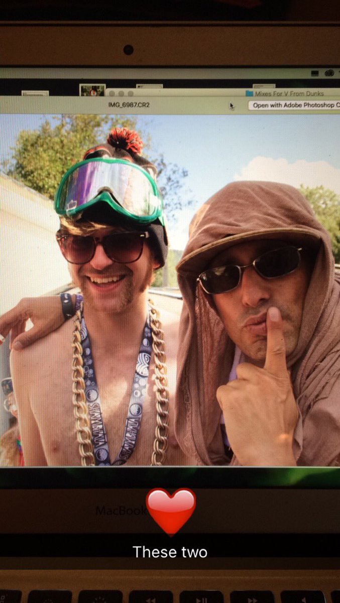 VioletnBrown's tweet image. I friggin love the funk fam! @fatherfunkmusic @FortKnoxFive #bellletstalk #funkfam #funkmusic #violetnbrown #vibvisuals