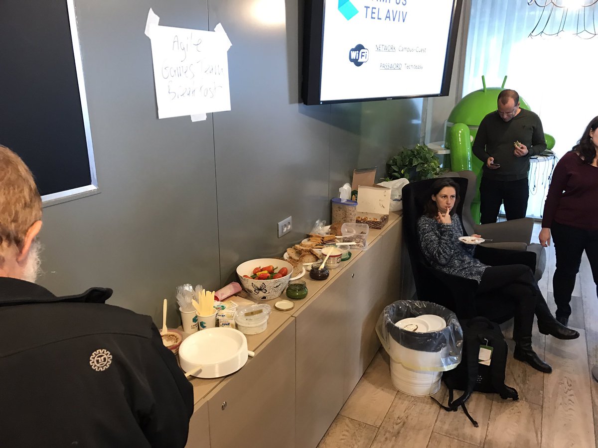 eladsof's tweet photo. Breakfast self organized by #gameretreat participants! #APIL17 https://t.co/0KH88WWLMw