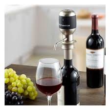 CareForWine's tweet photo. Valentines is fast approachin., Why not treat your loved one with a Vinaera Wine Aerator. The perfect gift from https://t.co/Te78qjJ0iH https://t.co/9CQeIUKYTs