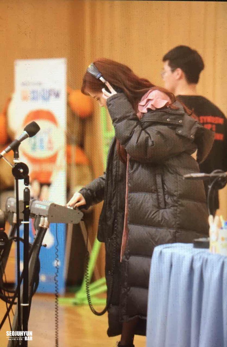[PIC][26-01-2017]SeoHyun tham dự "SBS Radio Cultwo Show" vào chiều nay C3FKizbUMAA9W9J