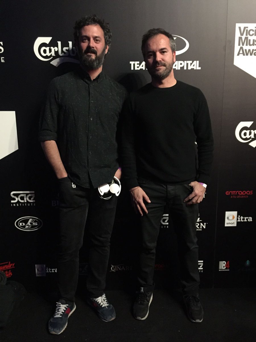 Anoche con <a href="/ninoburbujaband/">Niño Burbuja</a> en los #ViciousMusicAwards #Finalistas #MejorGrupoElectroAcustico