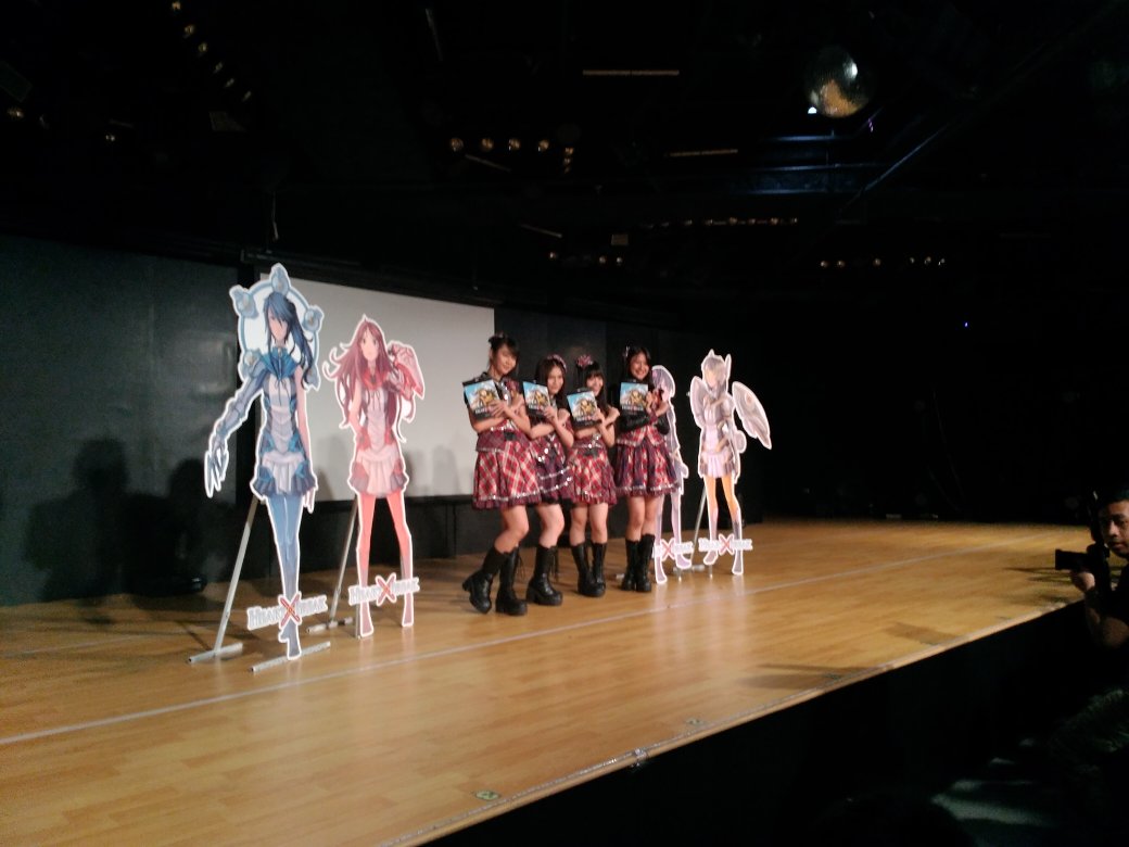 And that's it from us! Stay tuned for #HeartXBreak di kosmik.id, starting tomorrow!