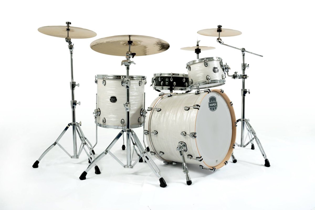 NEW Saturn V in White Marine Pearl.
#SaturnV #Touredition #Playmore