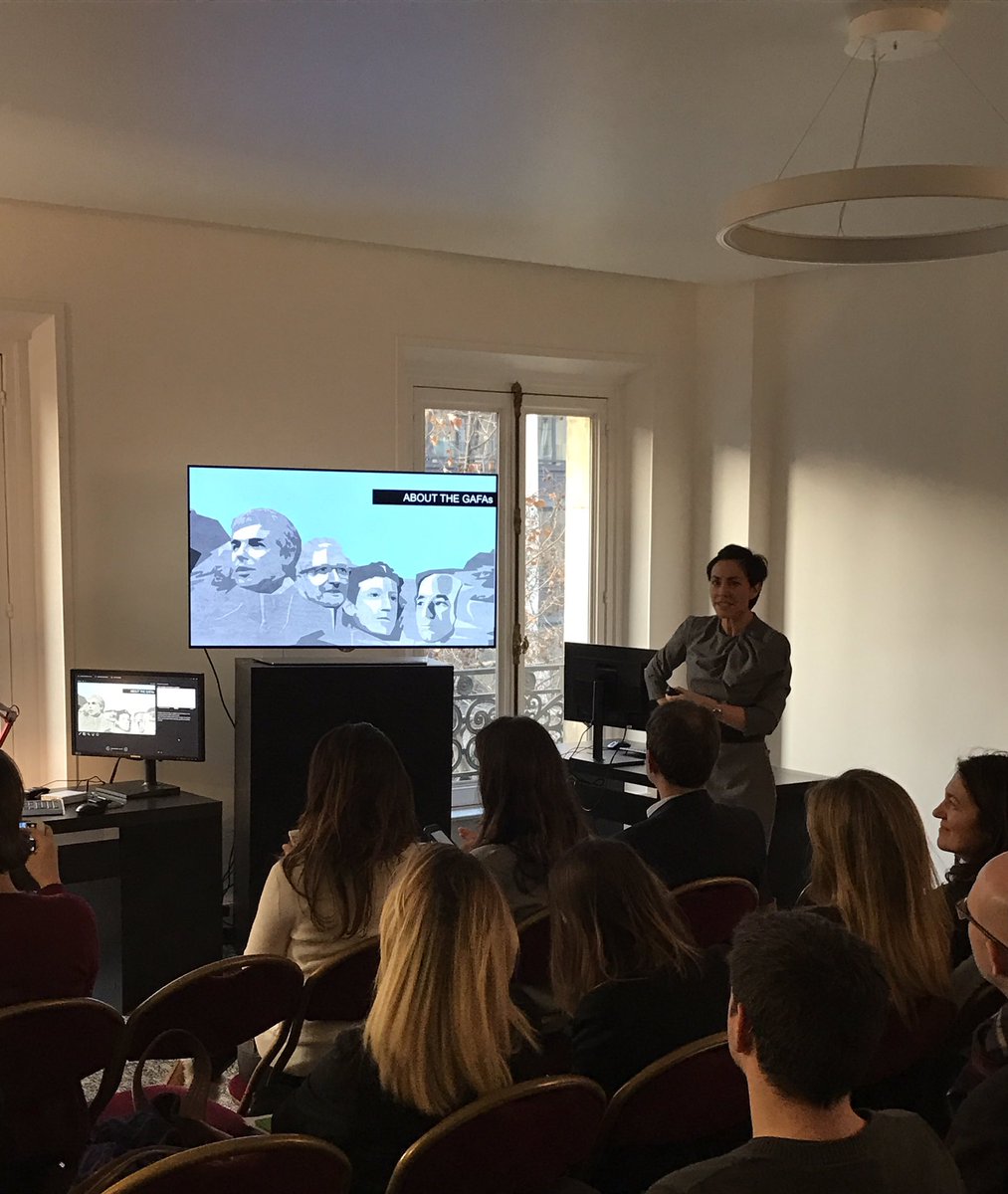 RetencyParis's tweet photo. @cathbarba présente pour le premier #RetencyInstitute d'@RetencyParis 
#Digital #Innovation #Retail #Marketing #Retency https://t.co/1xVFpbPAng