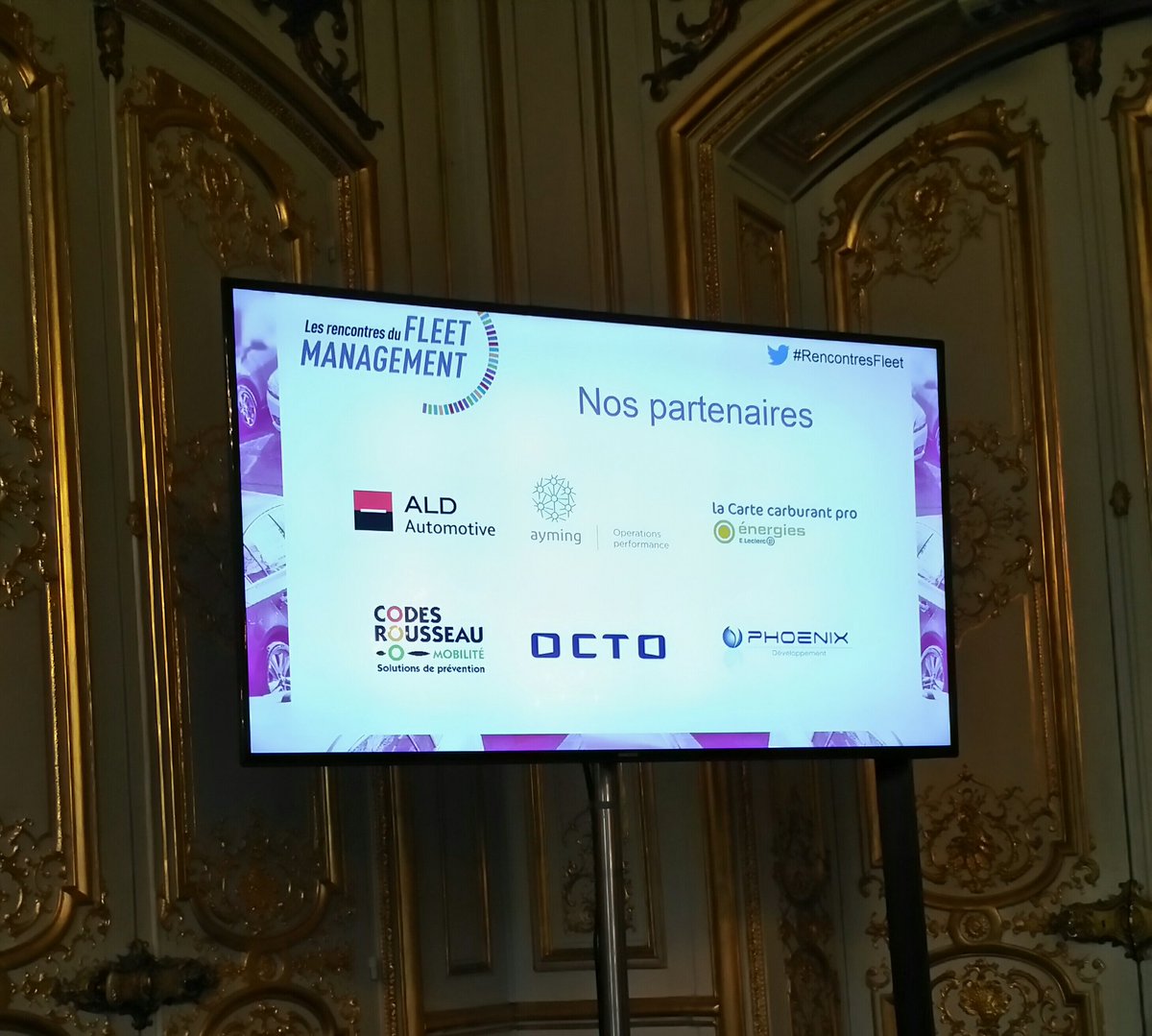 AyvensFrance's tweet photo. Aujourd'hui nous sommes en direct des #RencontresduFleetManagement #RencontresFleet nous parlerons des tendances du secteur #LocationAuto https://t.co/TD32hhASn4