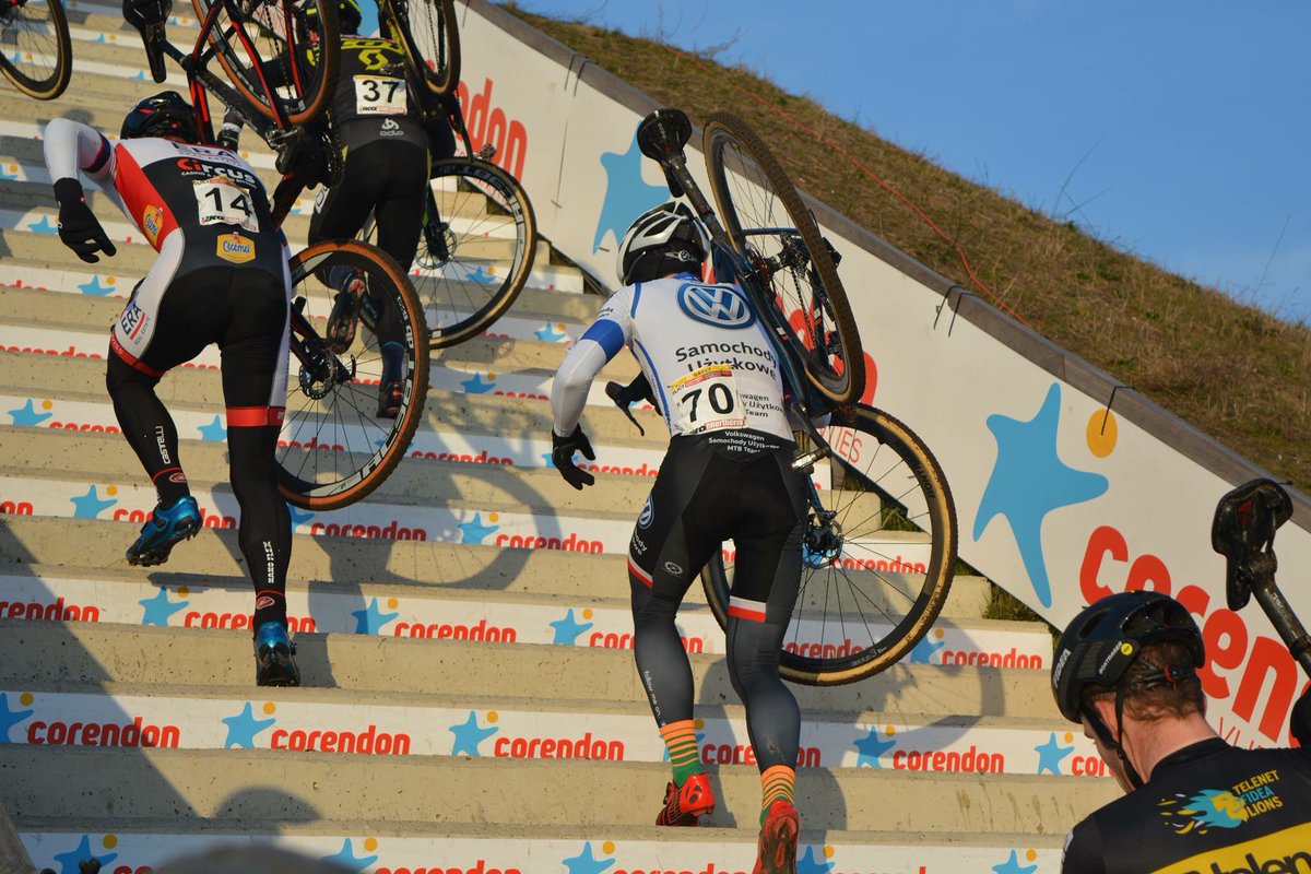 I'm back to my twitter :) 17th place at last CX World Cup i Hoogerheide! <a href="/TrekBikes/">Trek Bicycle</a> @Volkswagen