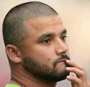 UmarFarooqGL's tweet photo. Good Bye Azhar Ali 😂😂
#GoAzharGo 😂😂

#AUSvPAK 
#PAKvAUS https://t.co/DdYSbDNFHf