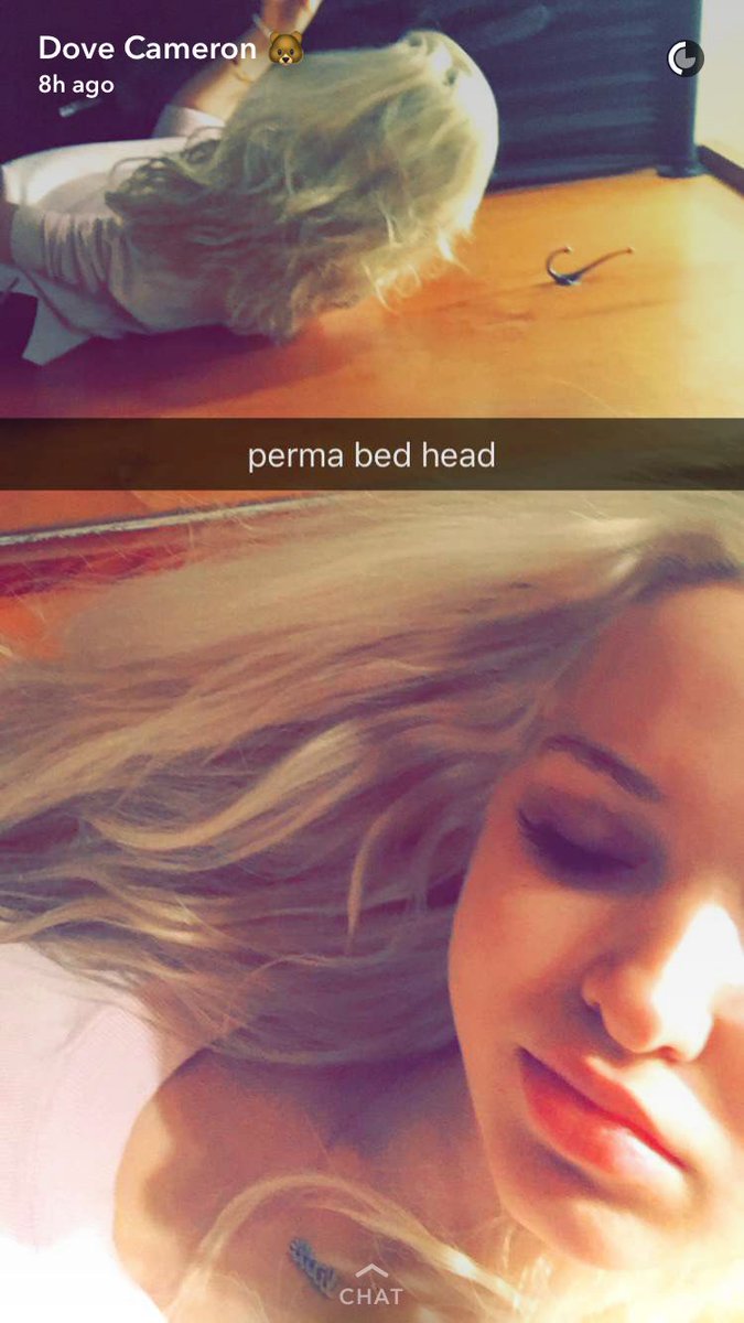 Dove Cameron Japan Sur Twitter Doveのsnapchatより 1 2枚目のクルクルの髪はどうやら寝癖のよう Doveは すっぴんさえ美しい 管理人は彼女のすっぴんが大好きです Dove Cameron Japan Sur Twitter Doveのsnapchatより 1 2枚目のクルクルの髪はどうやら寝癖のよう Doveは すっぴんさえ美しい 管理人は彼女のすっぴんが大好きです