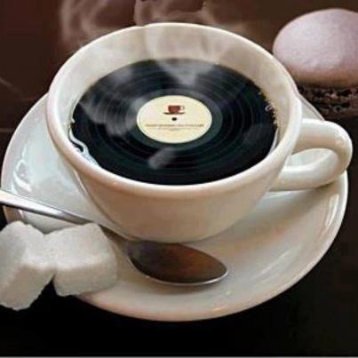 VidalRodr's tweet photo. Buenos dias..!!
Como todo los jueves entre las 12h/13h.
"Desayuno con Vinilos" en
Ibiza Global Radio
100.8fm
https://t.co/cKeXf1CpTD https://t.co/EkSuGkAmhp