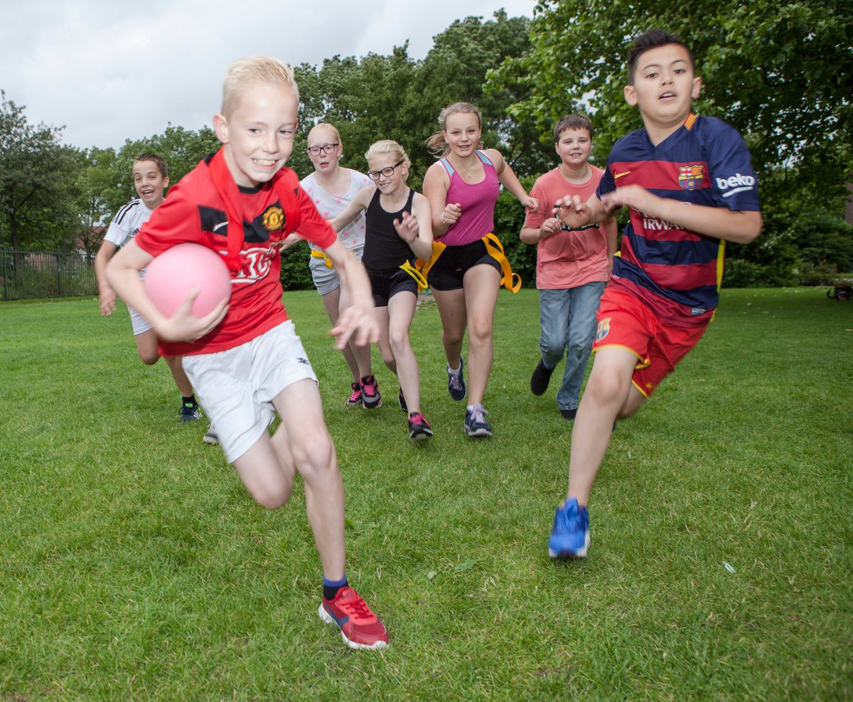 Integreren van bewegingsles in de gewone les levert over periode van twee jaar leerwinst van vier maanden op. sportopbasisscholen.nl/significante-l…
