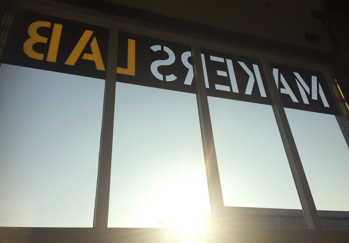 Mooie dag voor een stralende opening <a href="/MakersLabEde/">MakersLab</a> vanmiddag vanaf 15:00 uur. makerslab.nl