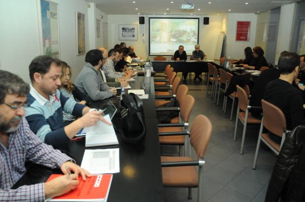 CCOO's tweet photo. Si Gobierno y organizaciones empresariales se empeñan en blindar sus políticas, responderemos con la movilización- https://t.co/Gw70edo39B https://t.co/k7uah755wP
