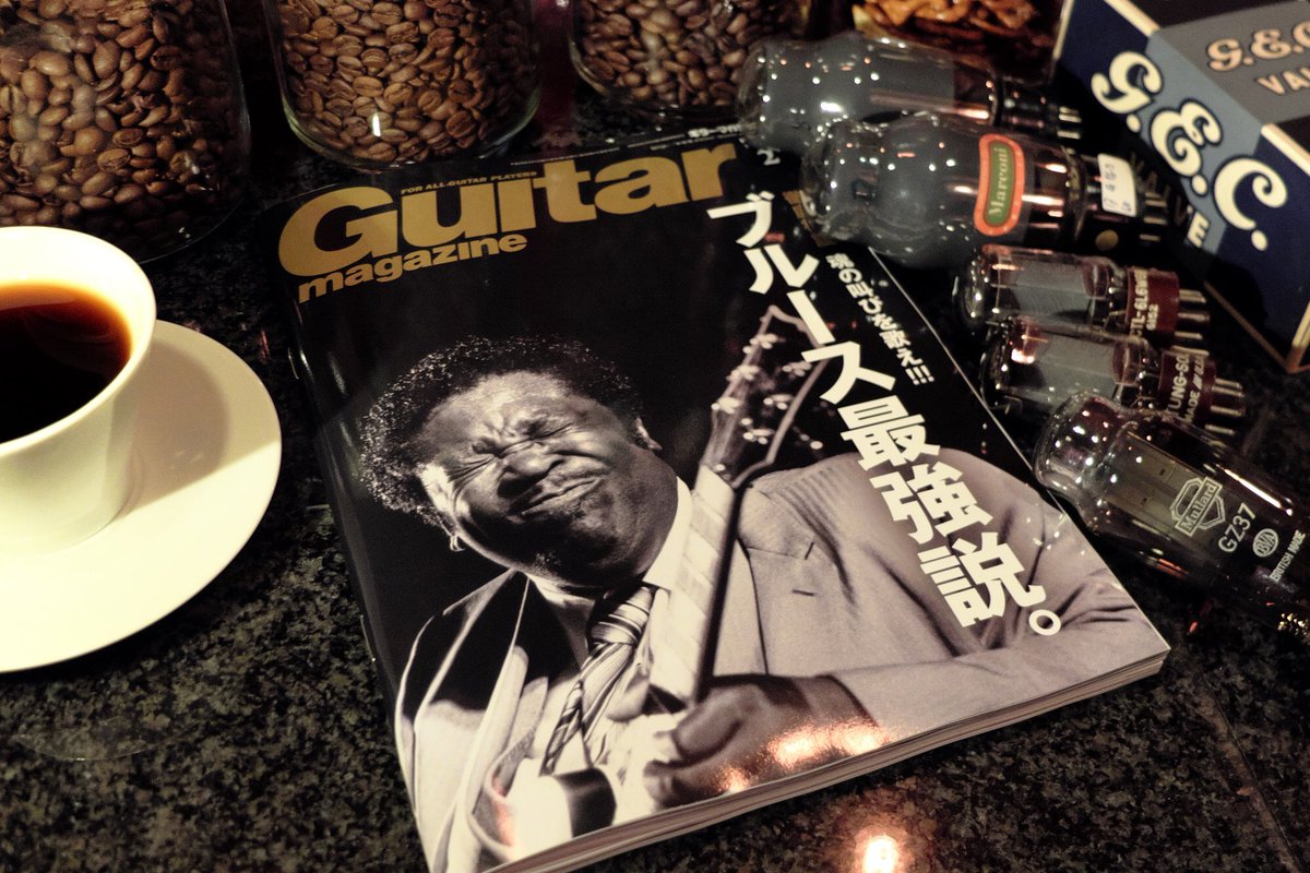 boogie_jiggy's tweet photo. 本日のBoogie Jiggy はブルース特集。ブルース心にしみます。
#guitarmagazine #blues #bbking #kt66 #tube #tubeamp #bluesbar #つくば #ツクバカフェ #ジャズ喫茶 #ブルース #真空管 https://t.co/YOB9sSreWH