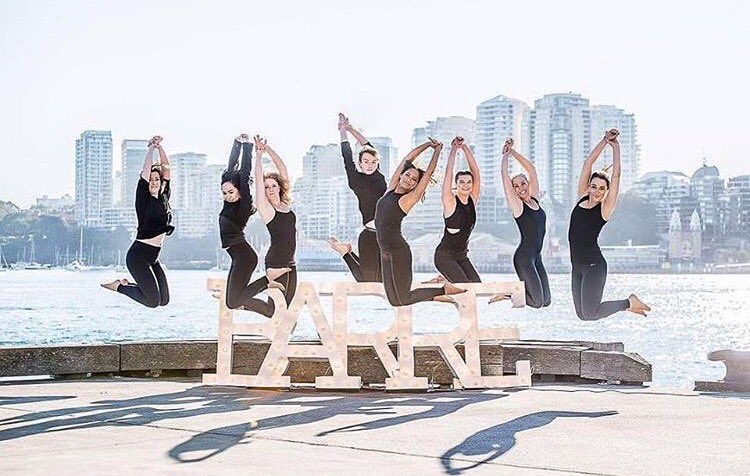 Happy #australiaday to all our Aussie barre babes! Let's move! 🇦🇺