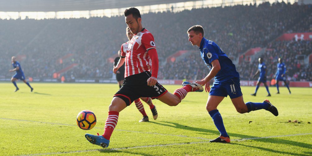 business's tweet image. Chinese company agrees to buy a stake in Premier League team Southampton bloom.bg/2jUvebx #saintsfc