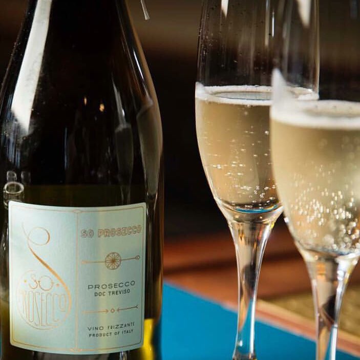 ✨✨Competition time✨✨ Win Brunch for 2 this weekend! RT&amp;Follow to enter. #MimosTray <a href="/SOPROSECCO/">SO PROSECCO 🍾</a>