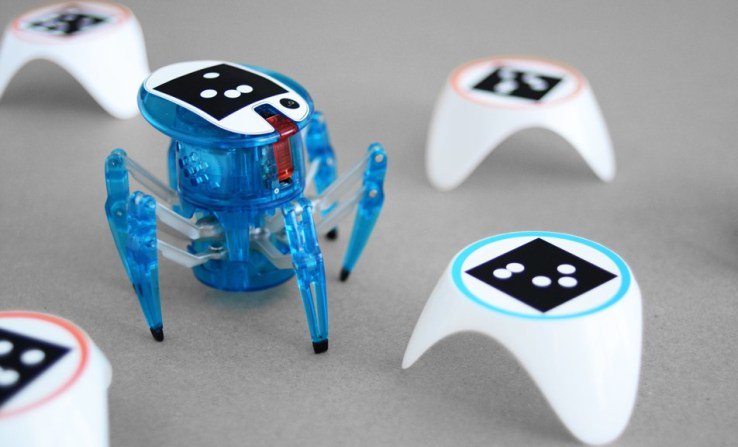 headway_hi_tech's tweet photo. https://t.co/486Vt4Js4F - Маленький робот с человекоподобным поведением
#Robots #HexbugSpider https://t.co/0wHpDYAAI2