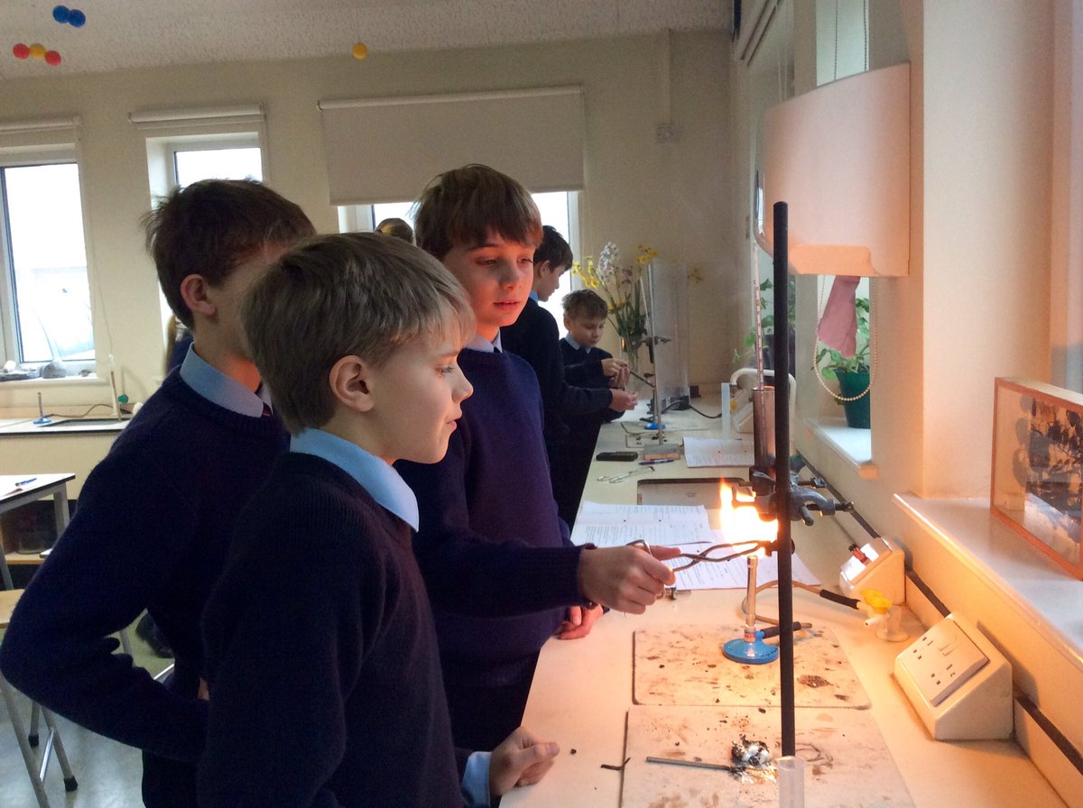 Cheam_Science tweet picture