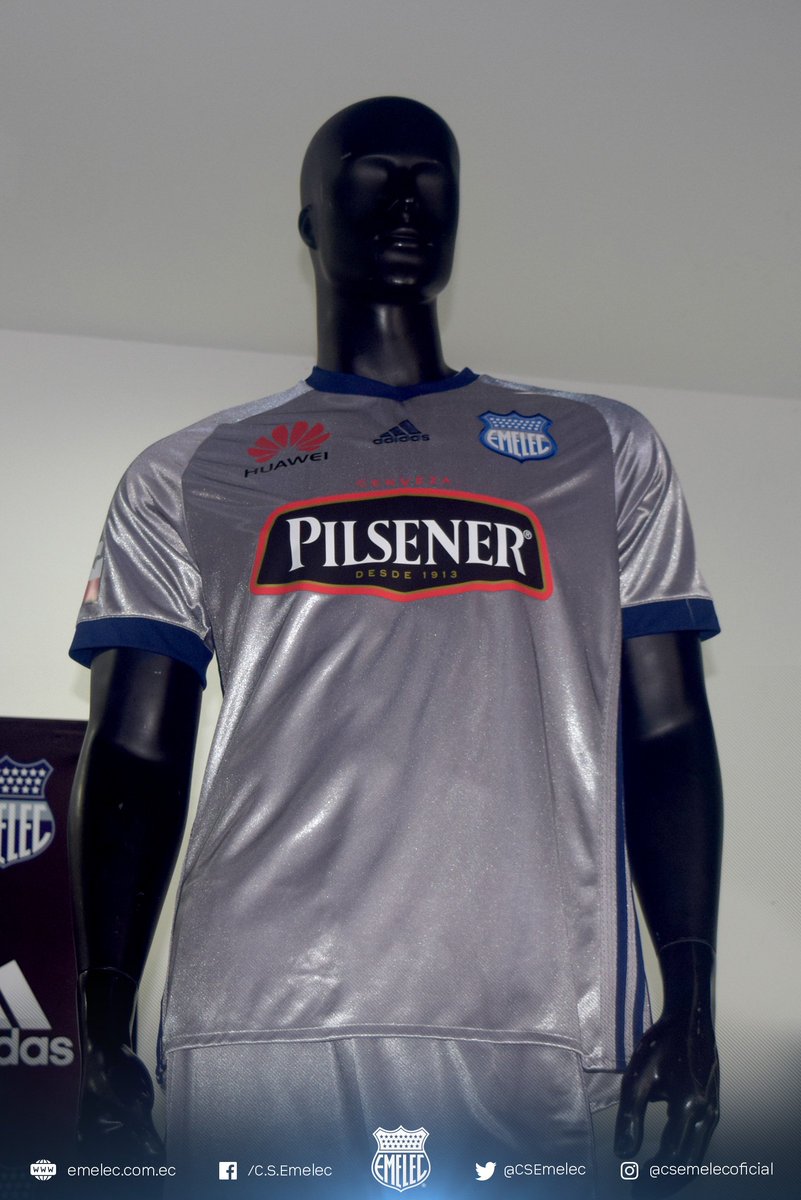Se presentó en rueda de prensa la camiseta de Emelec 2017 @adidaslatam #LaPielDelTricampeón 💙