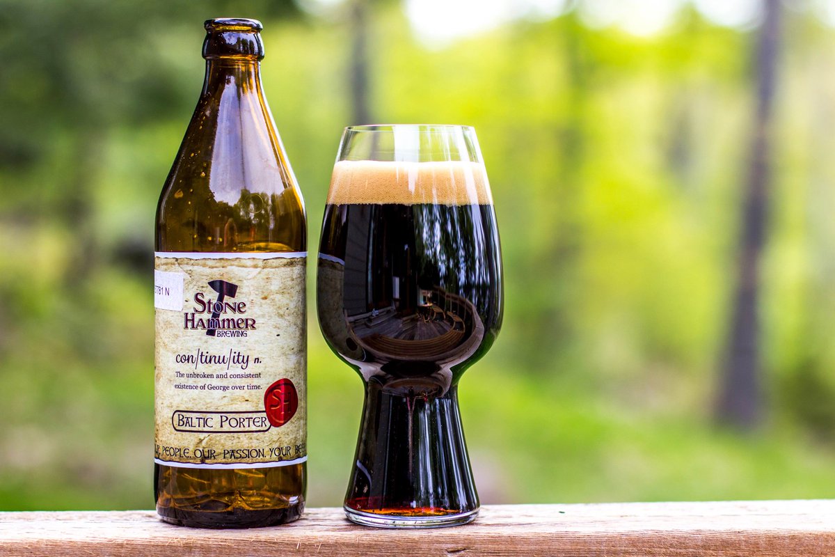 CdnBrewAwards's tweet photo. #cbas2016 #gold medal winner @StoneHammerBeer with "Continuity Baltic Porter" Online submissions are open! Enter @ https://t.co/LCAwrqY2fS https://t.co/OgwsEPLMZ3