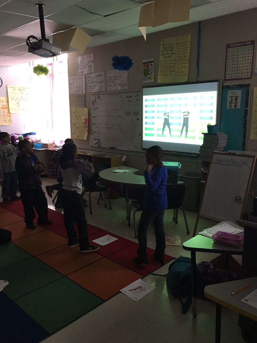 Using @KooKooKangaRoo and <a href="/GoNoodle/">GoNoodle - find us on BSKY!</a> to explore Weird Sounds!! #sciencematters #SoundsAllAround <a href="/CompassHMC1/">Compass Elementary</a>