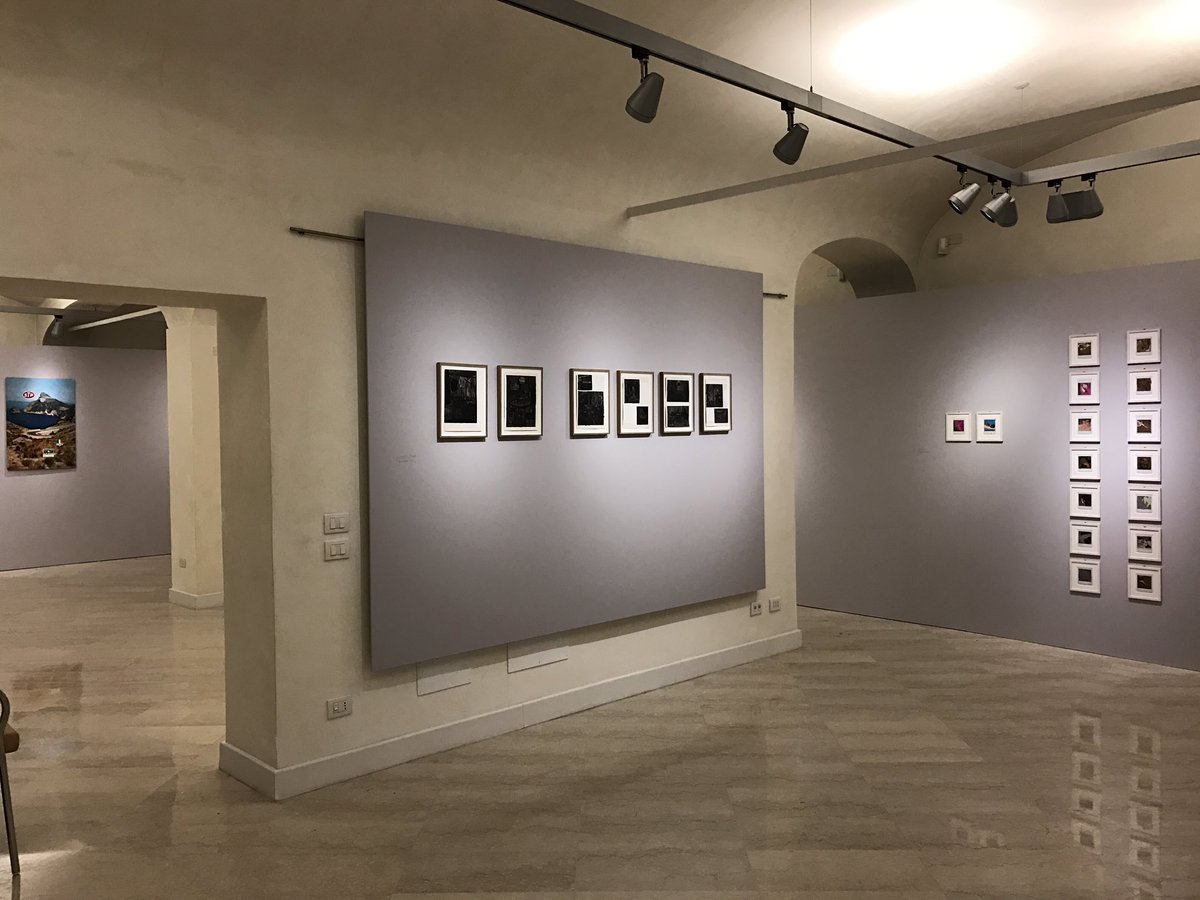 artribune's tweet photo. Una bella mostra sui rapporti tra foto e pittura alla @Fondazionemonte di Bologna durante #artefiera @FabiolaNaldi https://t.co/y3oDb3LsrA