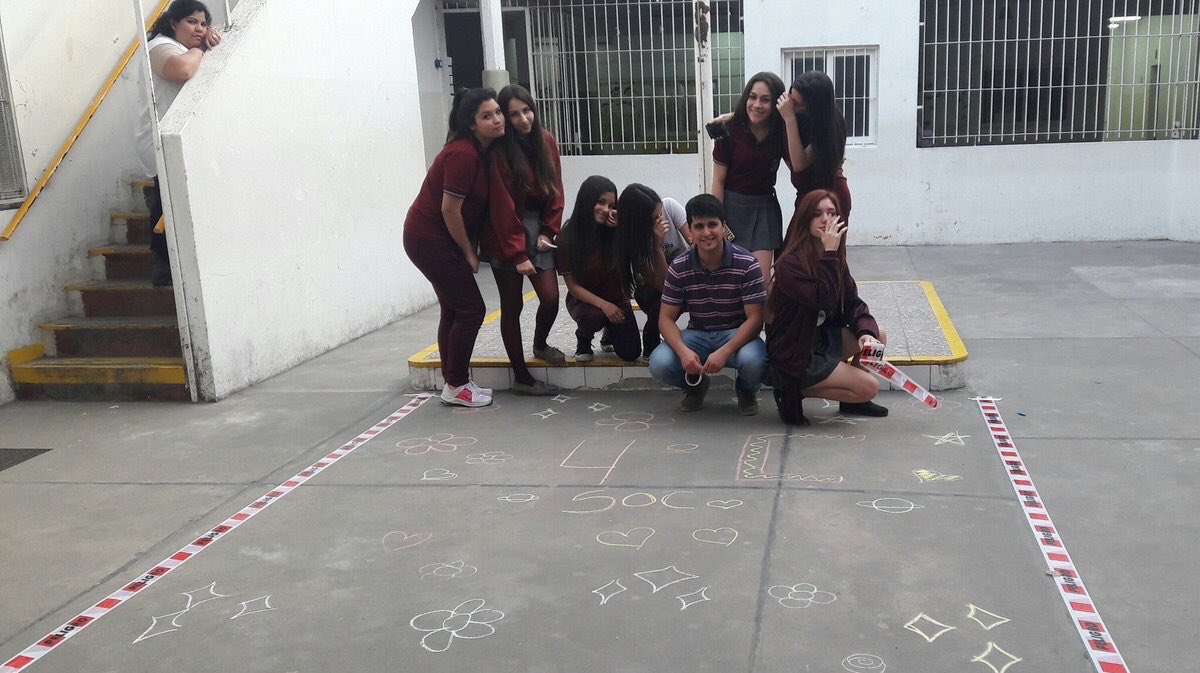 Futalors's tweet image. Quand t'es sur Twitter mais que tu tweets pas