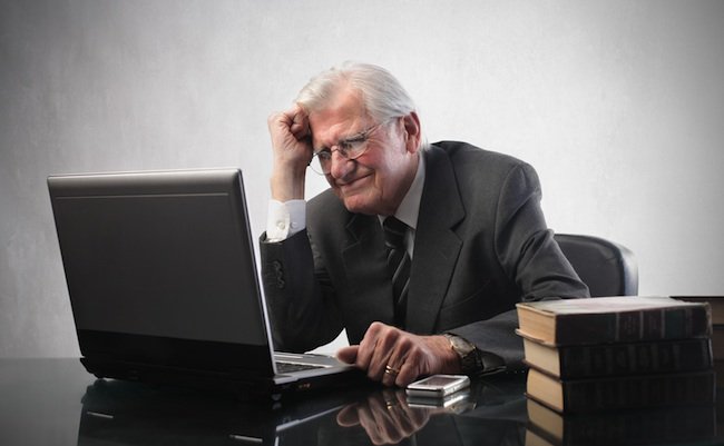 Peigne's tweet photo. 8 outils qui optimisent le travail des start-up https://t.co/o7R08tgOqT #tech #Toolz #Management #Smartsupp #bot #Recalbox https://t.co/uNM97ToxMT