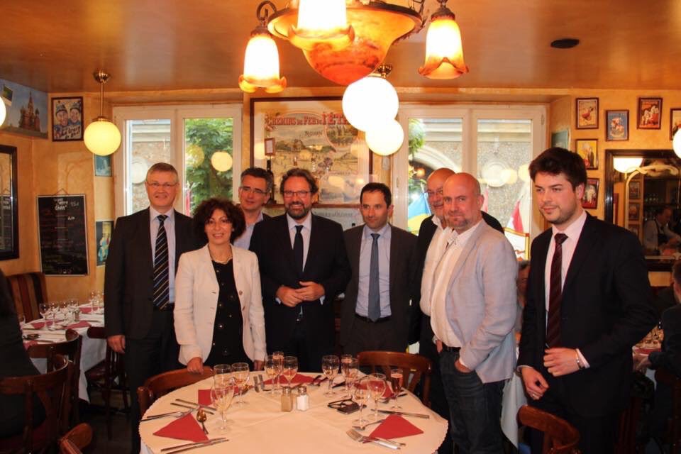 JBHamonic's tweet photo. Cette soirée où tout a basculé pour @benoithamon 😉 @TVFIL78 https://t.co/H6SVlOye43 #RevenuUniversel https://t.co/eZiMggoMDq