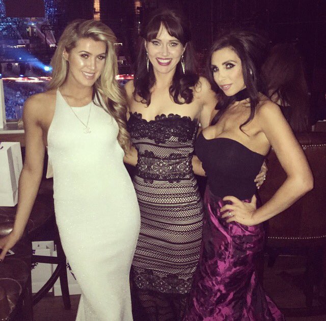 With two gorgeous girls <a href="/LillieGregg/">Lillie Lexie Gregg</a> <a href="/francine_lewis/">Francine Lewis</a> <a href="/OfficialNTAs/">National TV Awards</a> thank you <a href="/fakebakeunited/">Fake Bake United Ltd</a> for my tan <a href="/pamdochair/">Pamela Docherty</a> for hair @LipsyLondon x