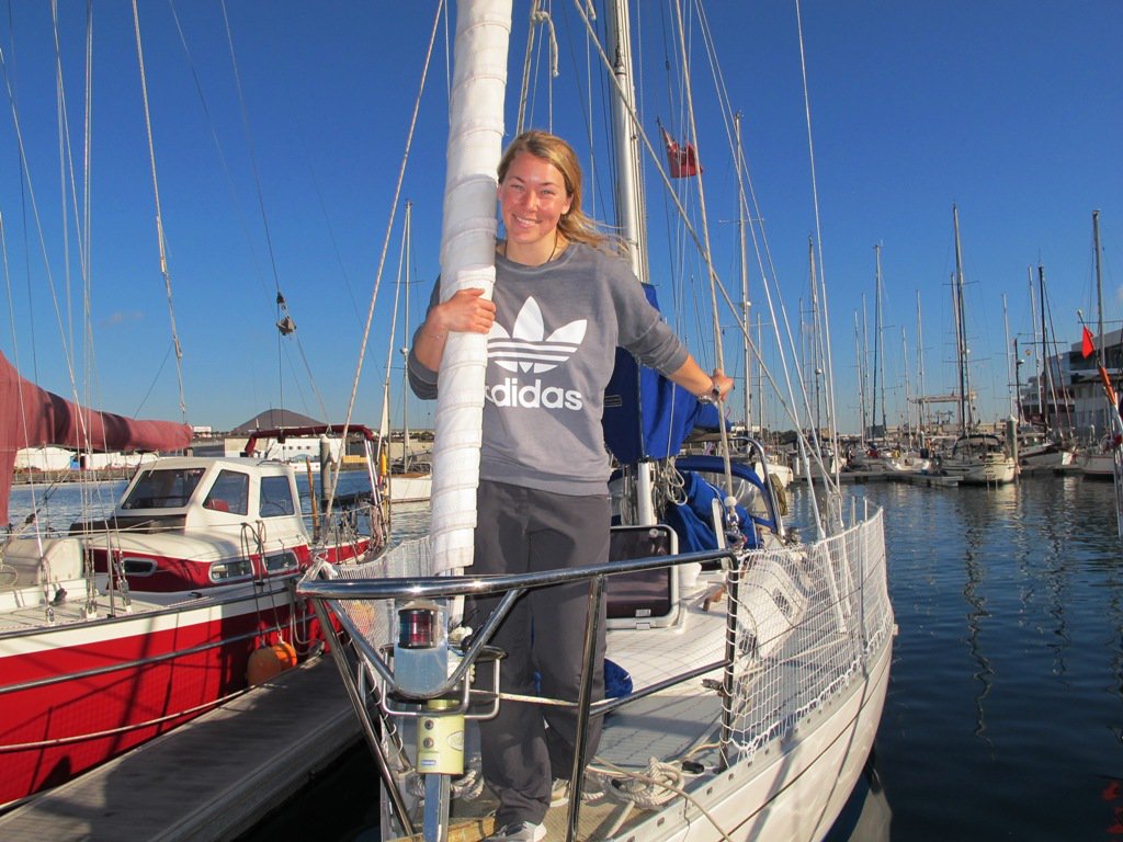CaleroMarinas's tweet photo. All about the simplicity! Susie Goodhall stops by in @LanzaroteMarina preparing for the super lo-tech @GoldenGlobeRace. Awesome stuff! https://t.co/qGYvsAPChz
