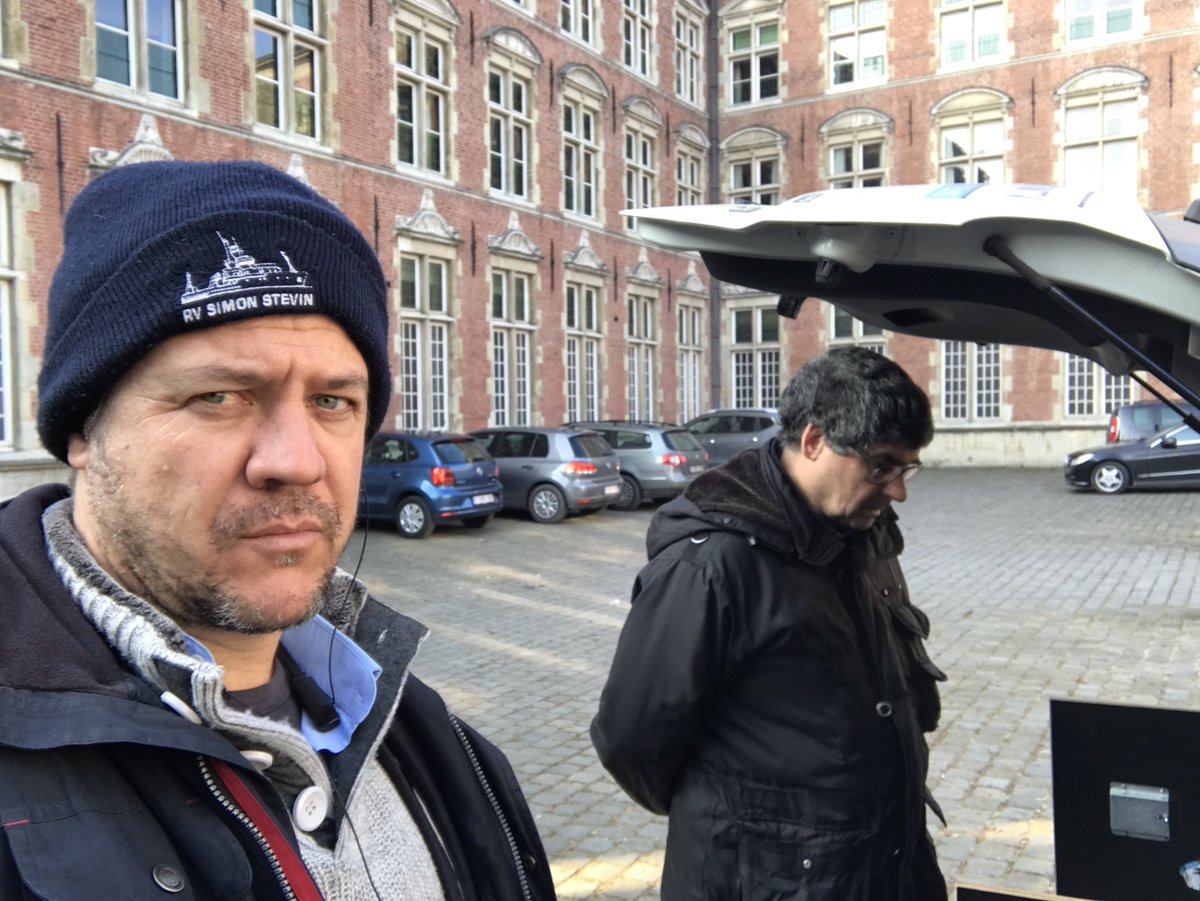 stefaankerger's tweet photo. Met cameraman #AlainDeclercq aan het werk. Interview met #Brugse #bisschop #LodeAerts over heroprakelen dossier #Vangheluwe. #focuswtv https://t.co/yafkRgJMPv