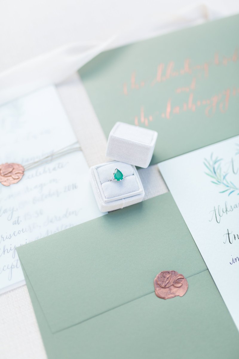 m_bcalligraphy's tweet photo. Featuring my favourite invitation suite creation to date + seating plan &amp; place cards. See more on @blovedblog https://t.co/I2VpWXbm40 https://t.co/L37LA2rdGj