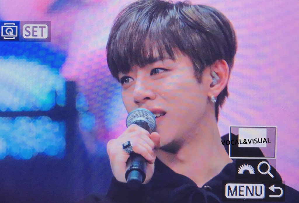 Vocal_Visual's tweet photo. 170126 #대현 @BAP_Daehyun 울지마~~ㅠㅠㅠㅠㅠ https://t.co/8di8f8lU3H