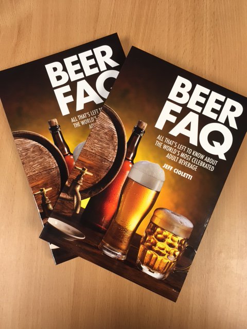 boo1003's tweet photo. RT @PGUK_Books: Friday! We're giving away #BeerFAQ by @JeffCioletti to two winners. F+RT to #win. @No_Other_PR https://t.co/4qy1uvHqaN ๐๐ฟ๐๐ฉ