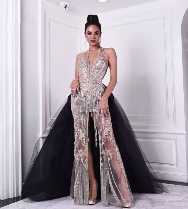 nanpepiwoo's tweet photo. โคตรแพงงงงงงงงงงงอะทั้งชุดทั้งคน ยอมแล้วคะ มงจงลง #MissUniverse #Thailand https://t.co/dO9IlpsaUq