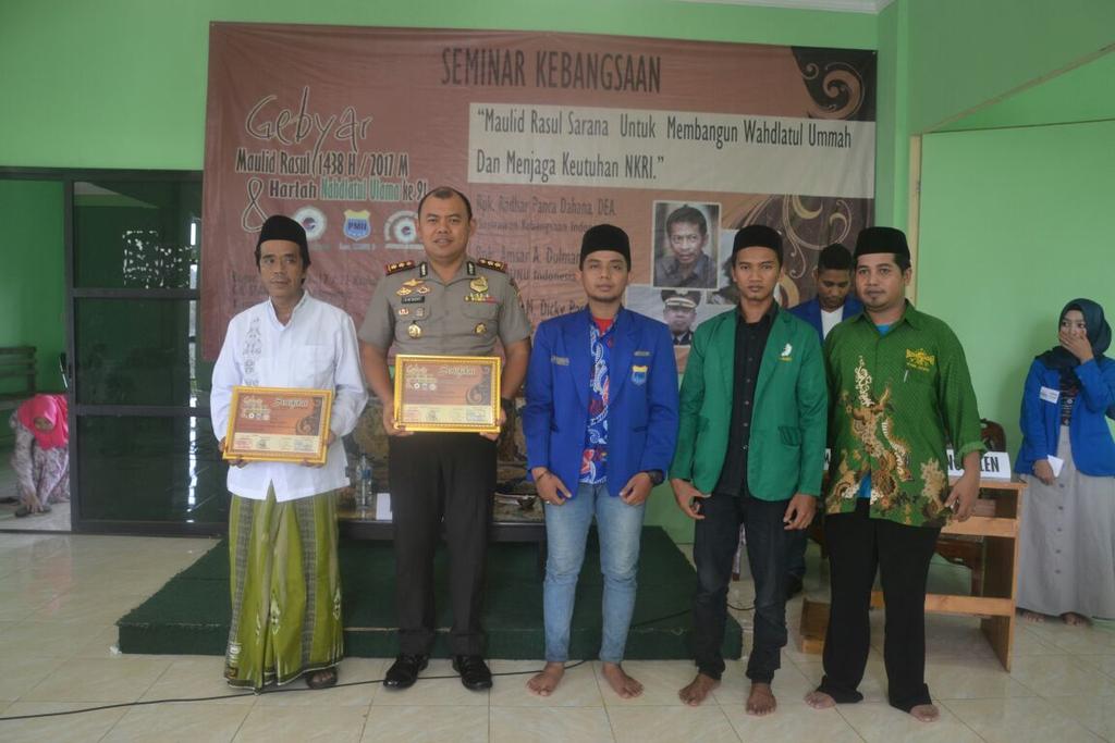 pkpmiiunusia_b's tweet photo. Seminar Kebangsaan 
- Kapolres Kab. Bogor AKBP Andi M. Dicky Pastika
- K.H Hadi Hadiyatullah (PWNU Jawa Barat) https://t.co/DKHZc63BM0