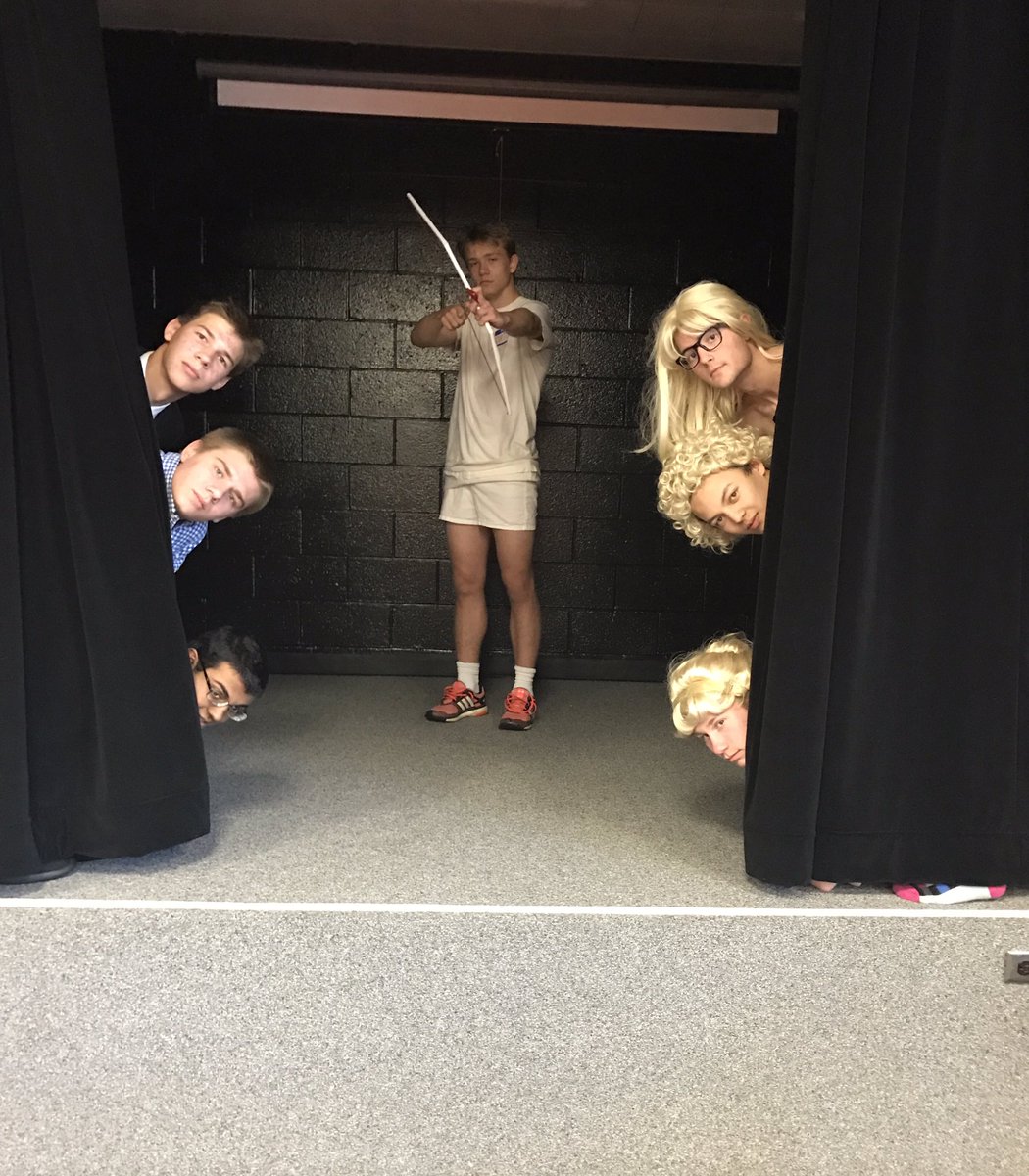 cupid_arrows's tweet photo. You don't want to miss the performance of the century! 6-8pm, Titus Auditorium!🏹💘 https://t.co/W0U2Nxl93J