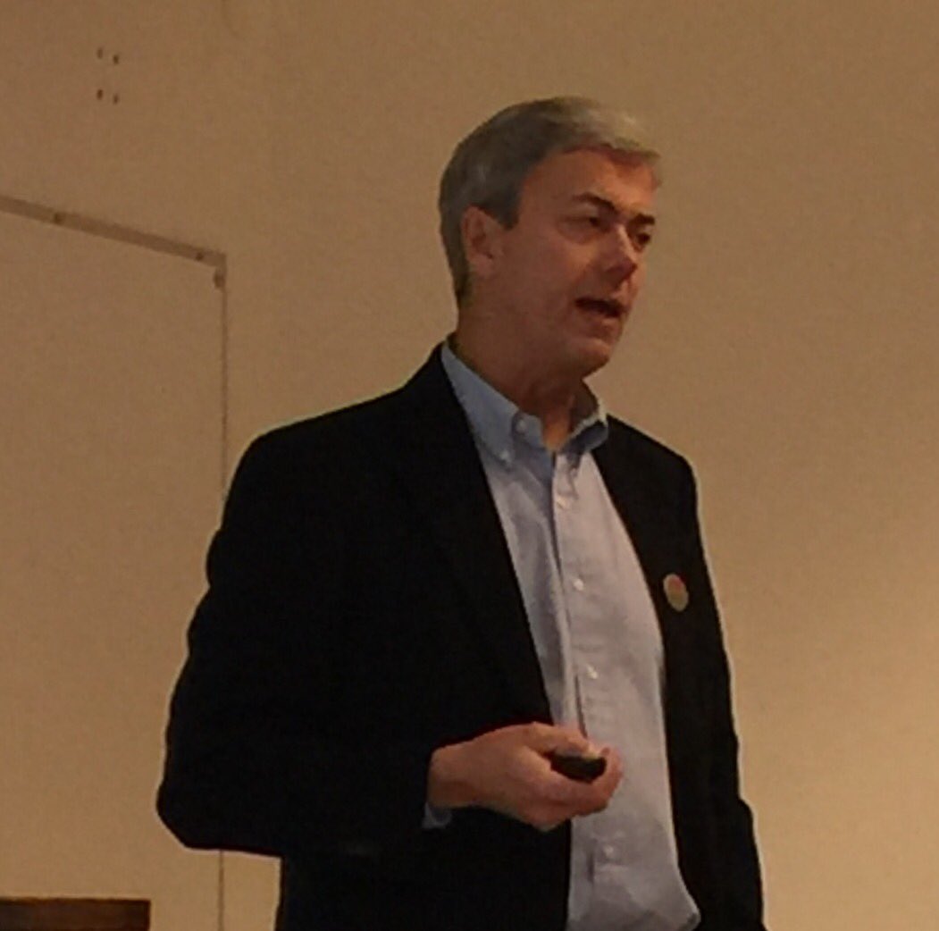 KvistEva's tweet photo. Digitala tvillingar, grunden i Internet of Things Service &amp; People, Micke Rudin #abbdagarna Gällivare https://t.co/vtEdvPSMil