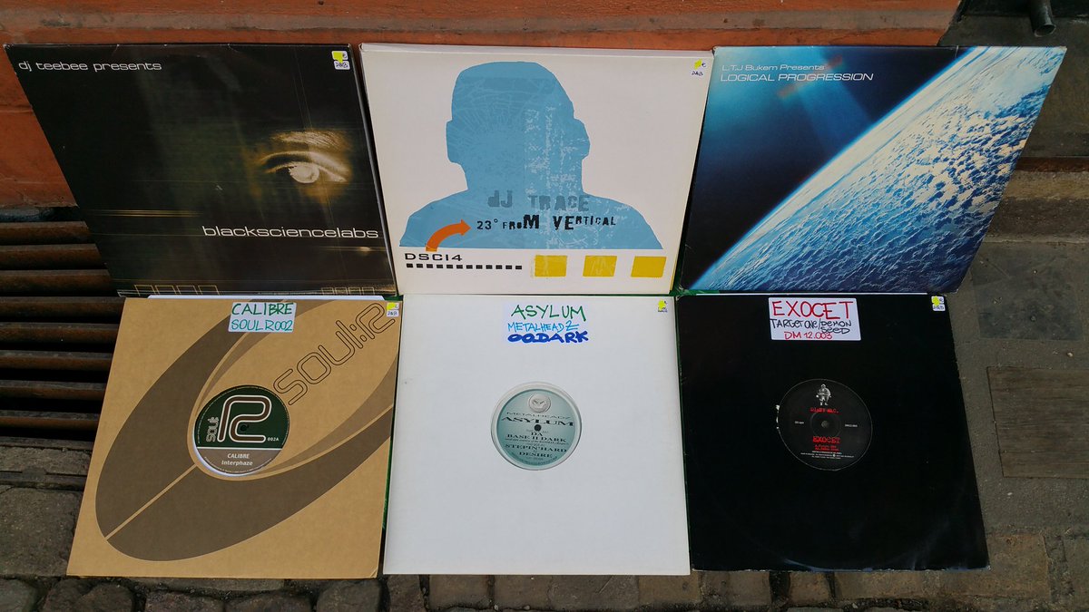 AUDIO_IN's tweet photo. NEW ARRIVALS JANUARY 26. 2016 [#DRUMandBASS] #DNB #DRUMNBASS #EXOCET #METALHEADZ #LTJBUKEM #DSC14 #DJTEEBEE #VINYL #RECODSTORE #CALIBRE #DJ https://t.co/zSp93cW5mf