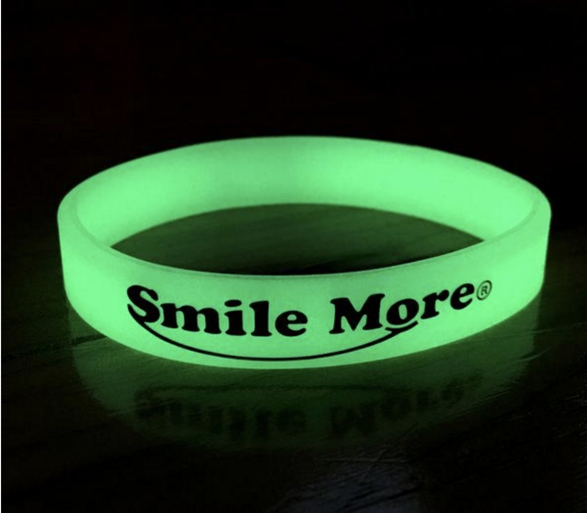 the smile more store smilemorestore twitter