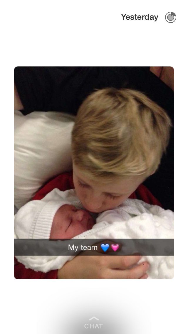 Catherinefox7's tweet photo. Happy birthday to the best daddy to Noah &amp; Rosie 💙💗 thank you 4 being so supportive over the last 12 months we love you loads ❤️ @leedbell7 https://t.co/LUYCWJiUUO